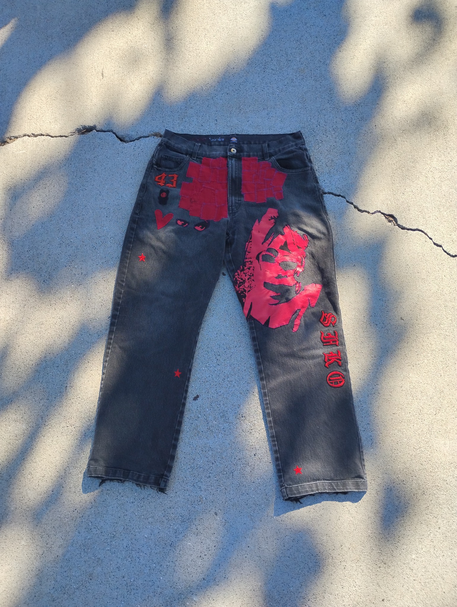 https://blowbackwhitney.com/bb%20jeans%203.jpg